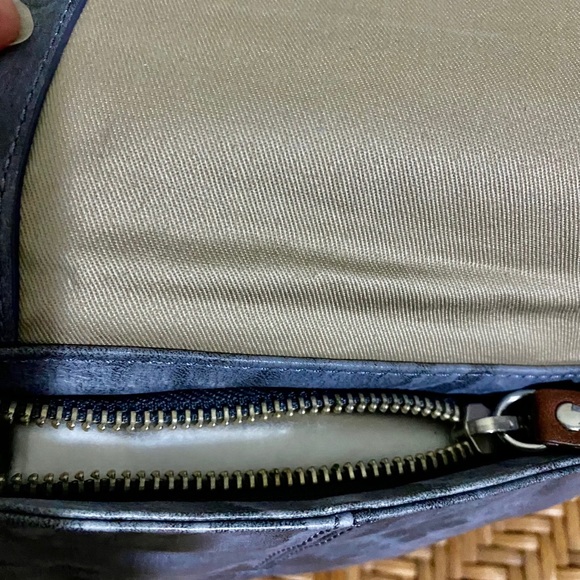 Purse - Picture 6 of 11